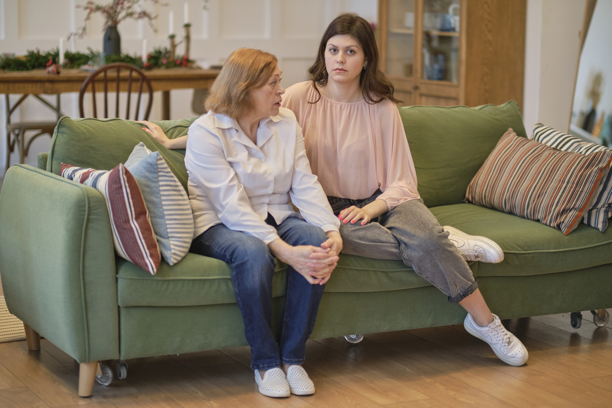 Anya és felnőtt lánya