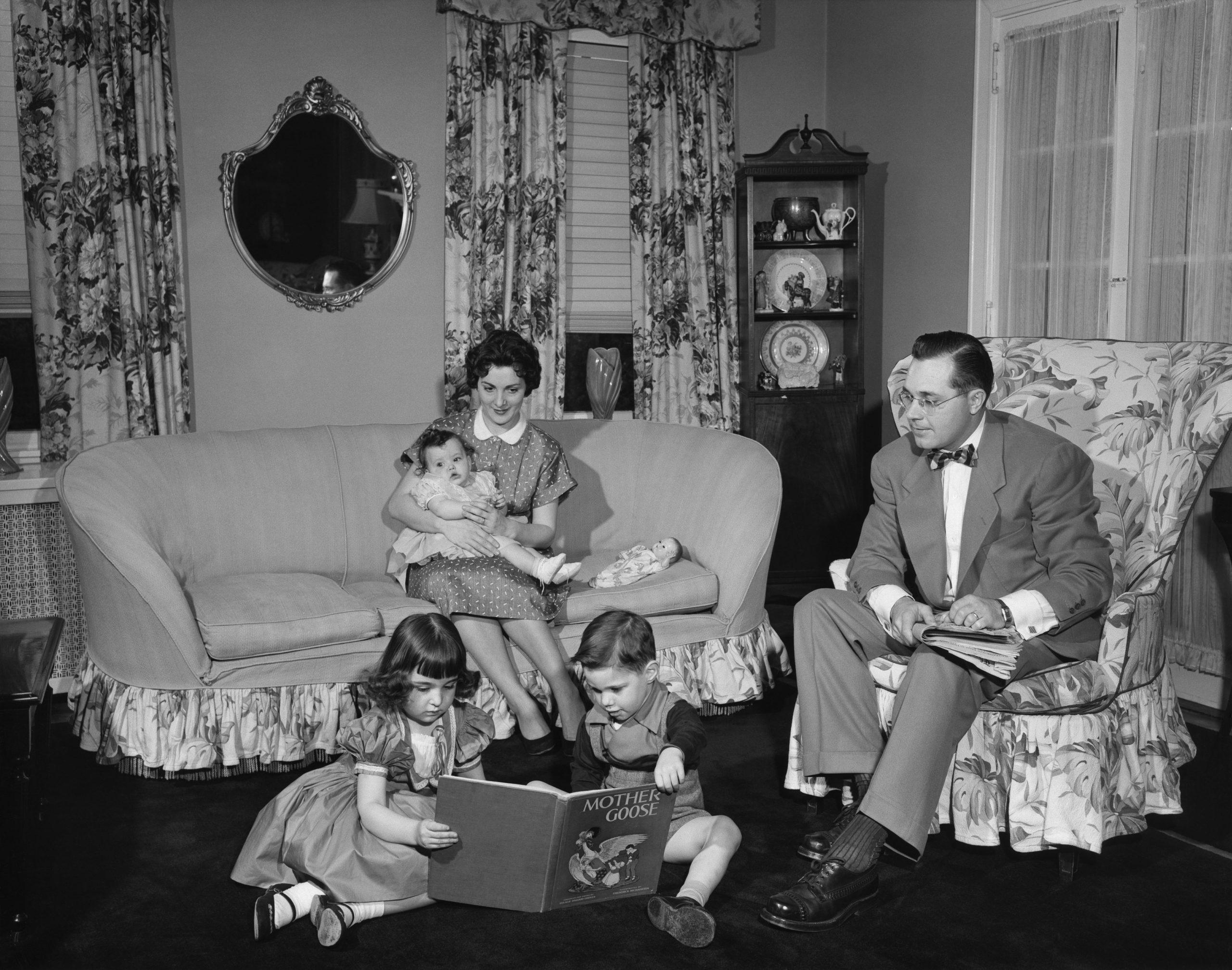 Szoknyás fotel és kanapé