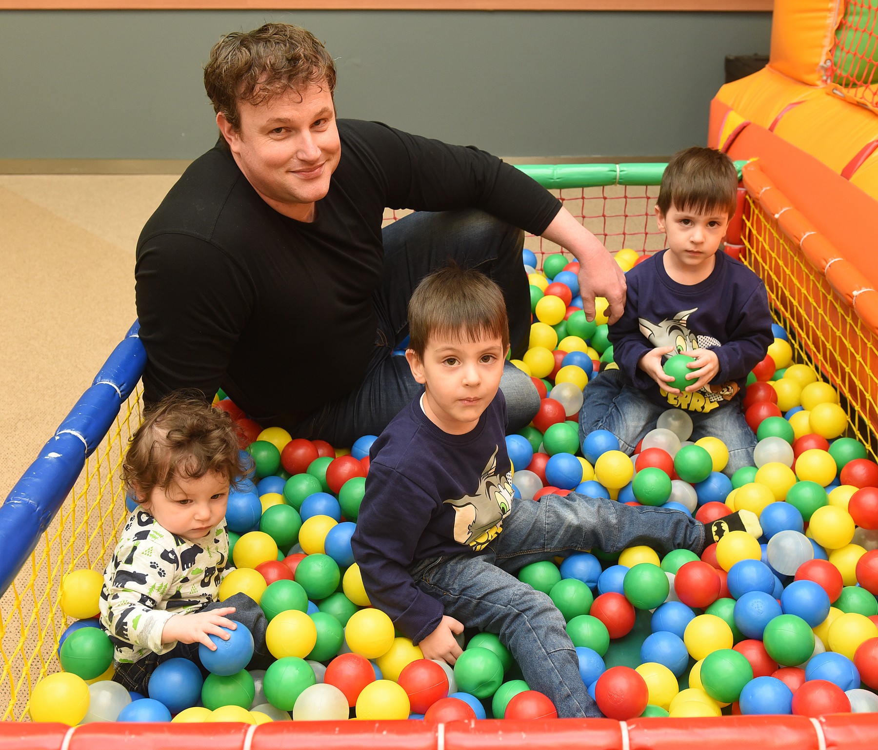 Nagy Edmond 2017-ben gyermekeivel