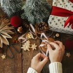 Karácsonyi ajándék díszítése