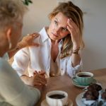 Anya és felnőtt lánya