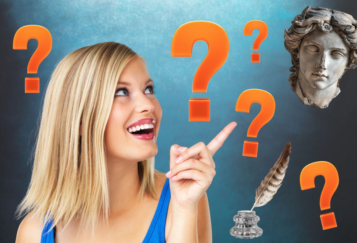 Ókori szobor feje, régi tintatartó tollal, szőke, fiatal nő rájön a megoldásra, narancsszínű kérdőjelek, kék háttér