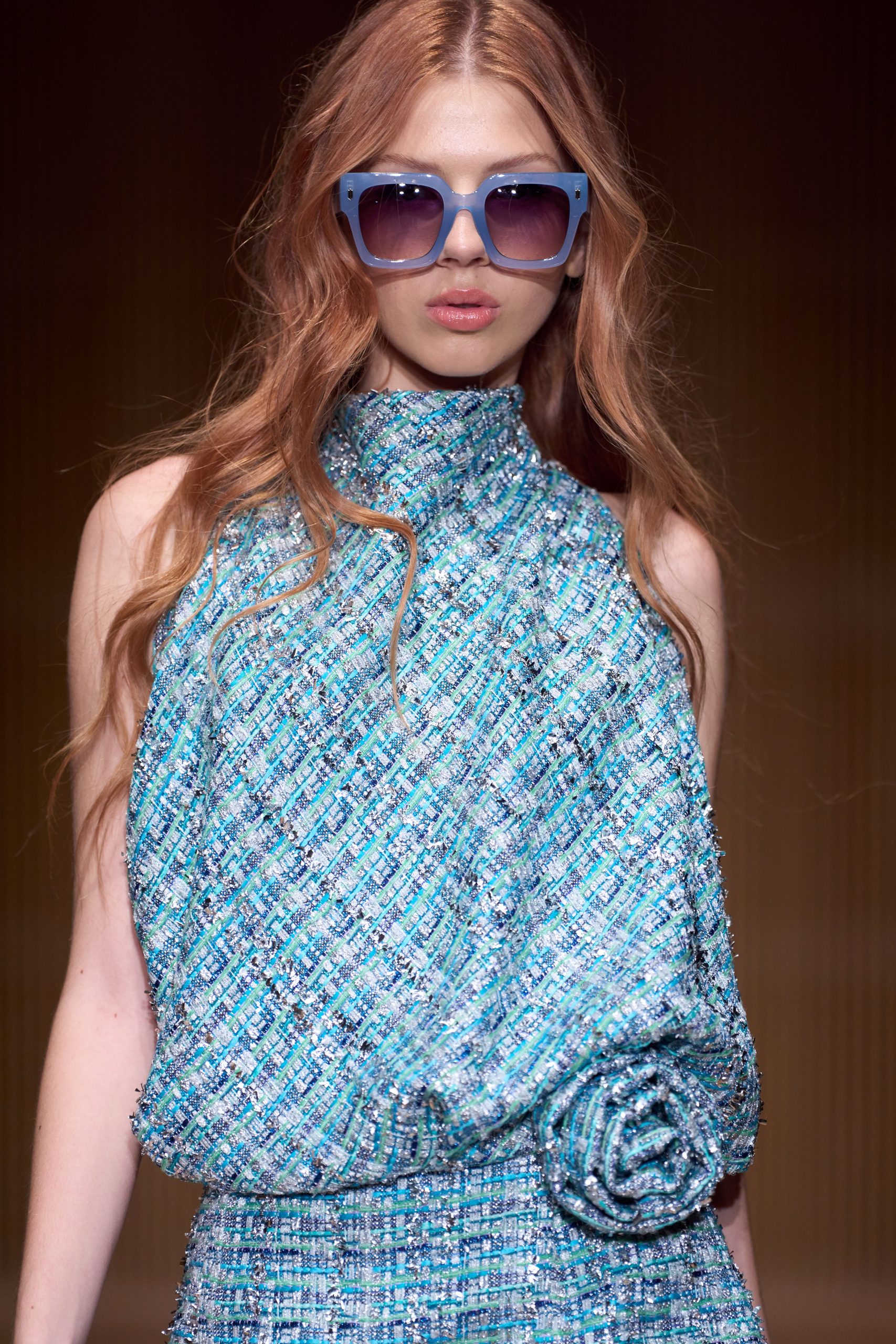 Egy modell sétál a kifutón a Frederick Anderson 2026 tavaszi/nyári kollekciójának bemutatóján 2025. szeptember 16-án New Yorkban.