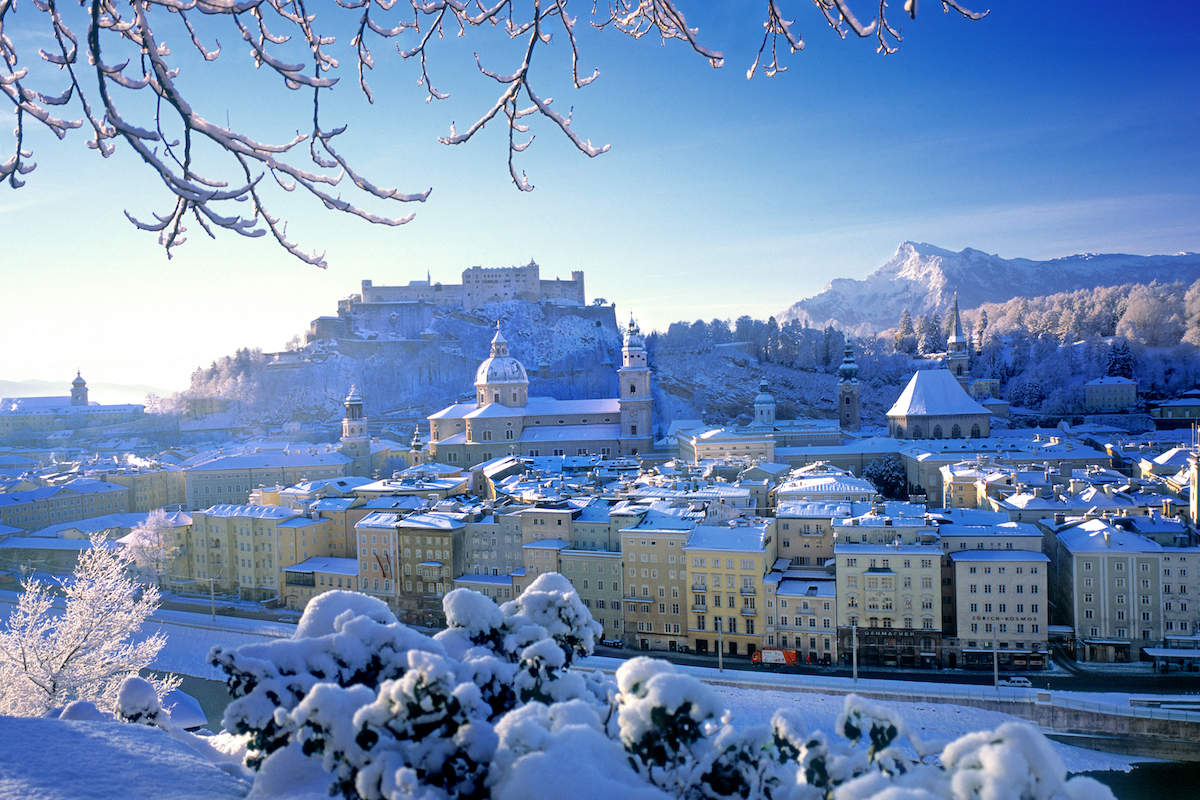 Salzburg: havas városi látkép