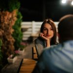 Nő és férfi randevún