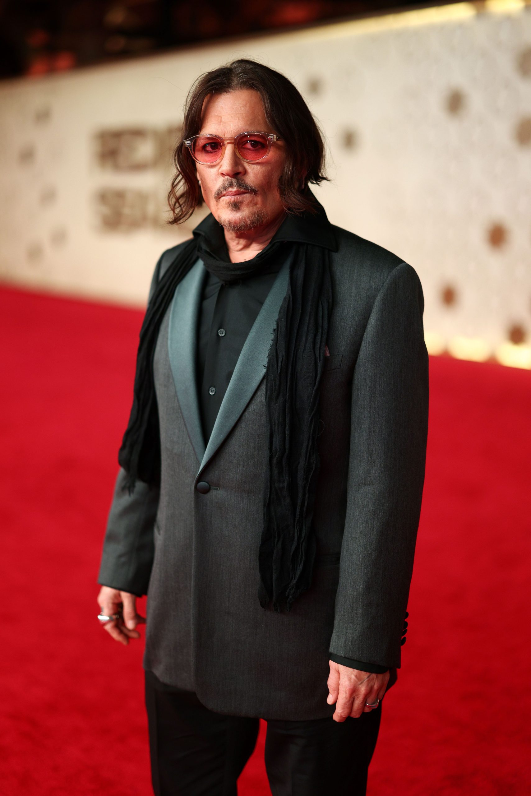 Johnny Depp a vörös szőnyegen