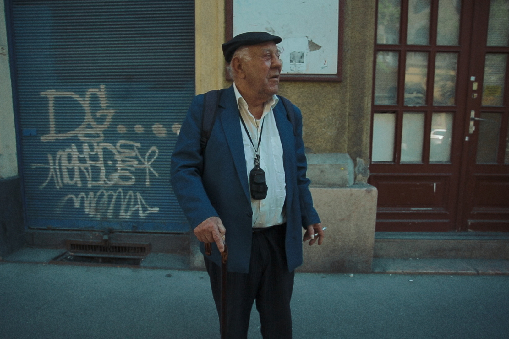 Jelenetfotó a Papa című dokumentumfilmből