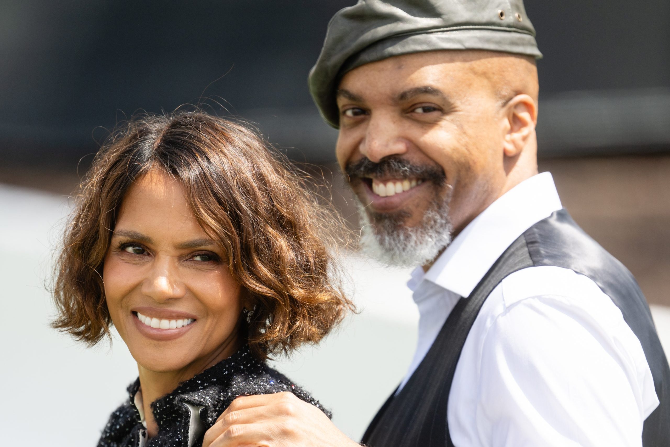 Halle Berry és párja, Van Hunt