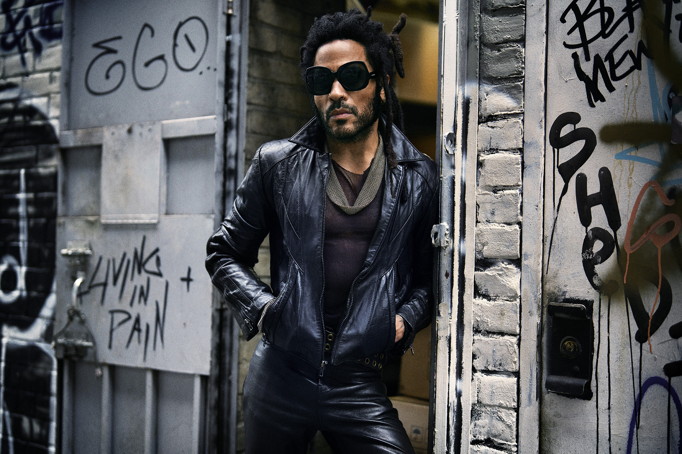 Lenny Kravitz korunk egyik legkiemelkedőbb rockzenésze