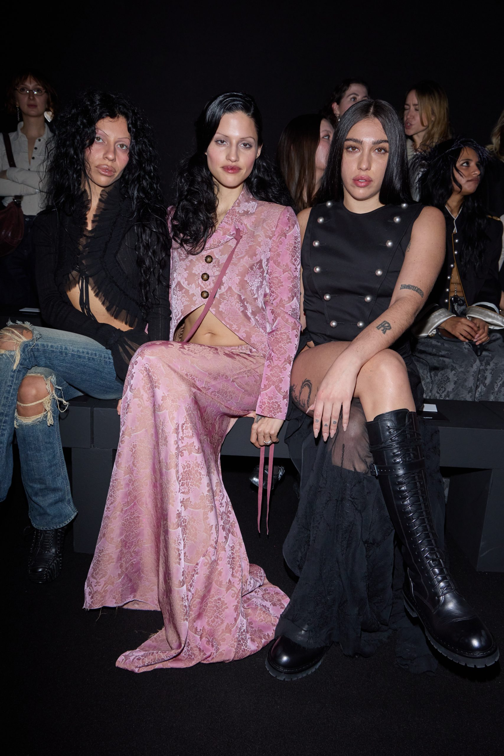 Lourdes Leon a párizsi divathéten