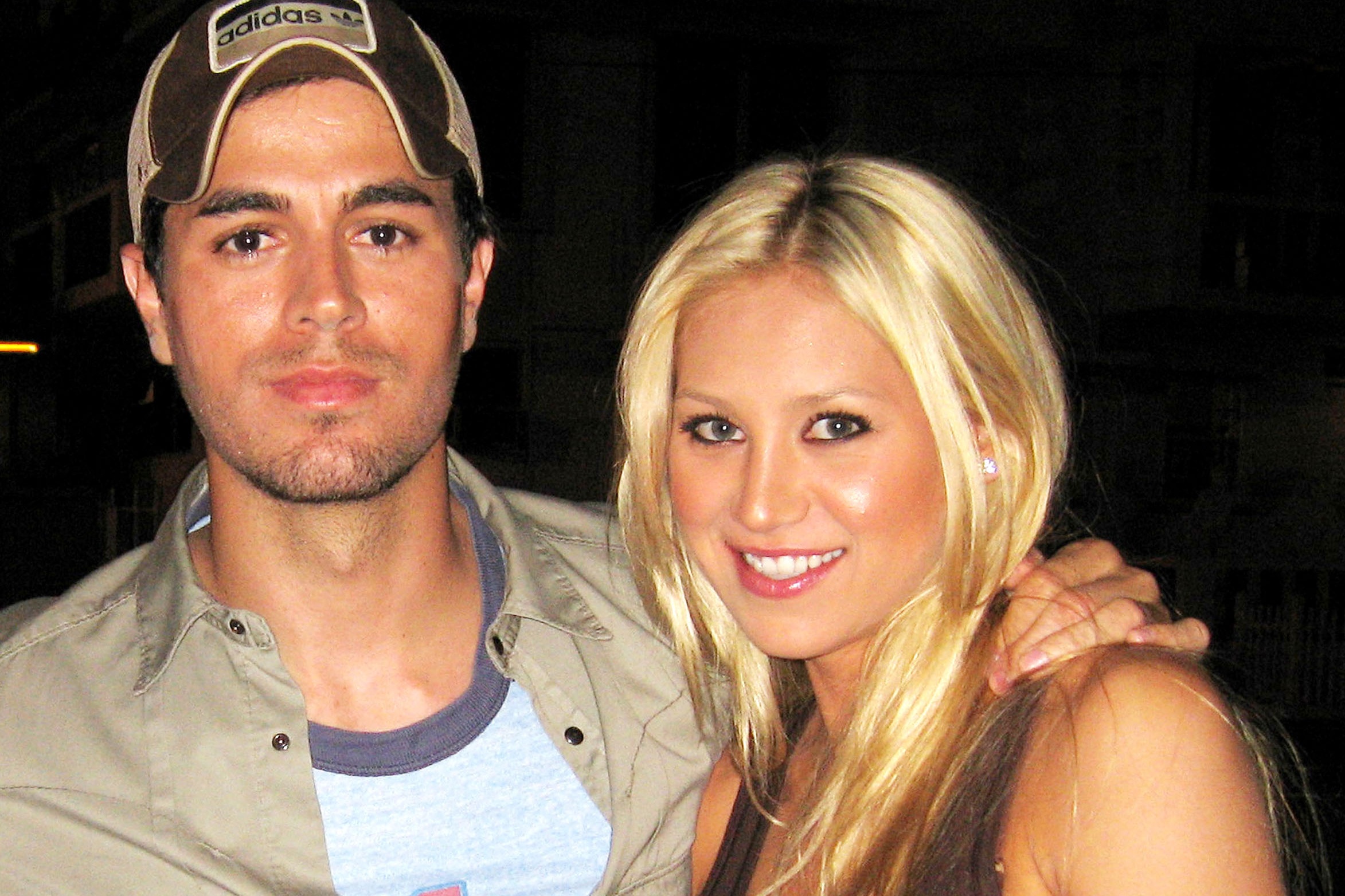 Enrique Iglesias és Anna Kurnyikova