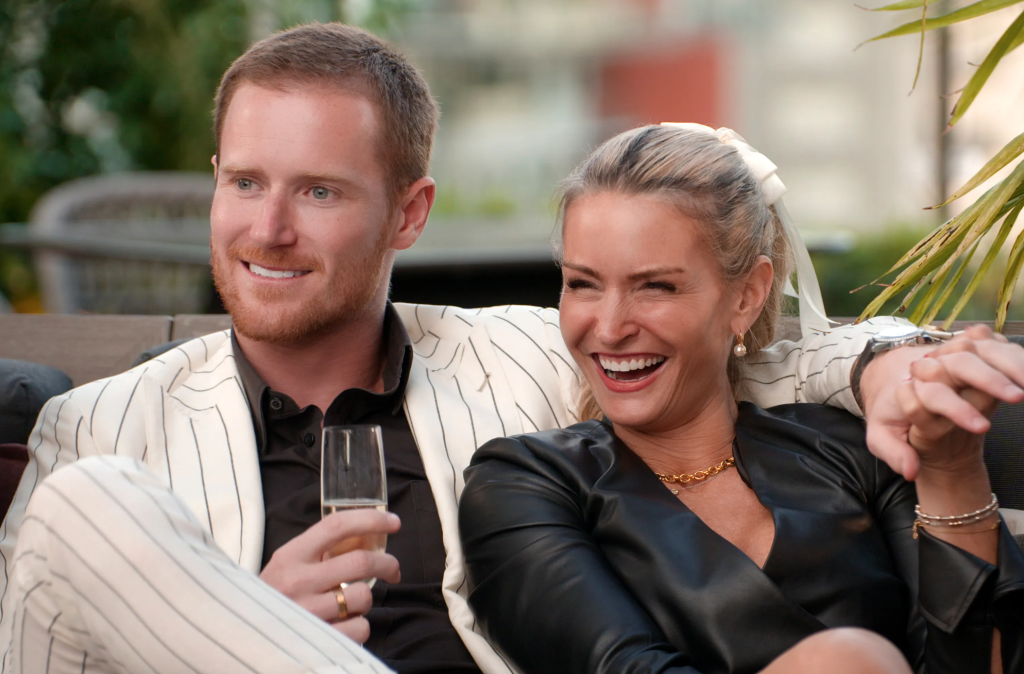 Az Age of Attraction szereplői