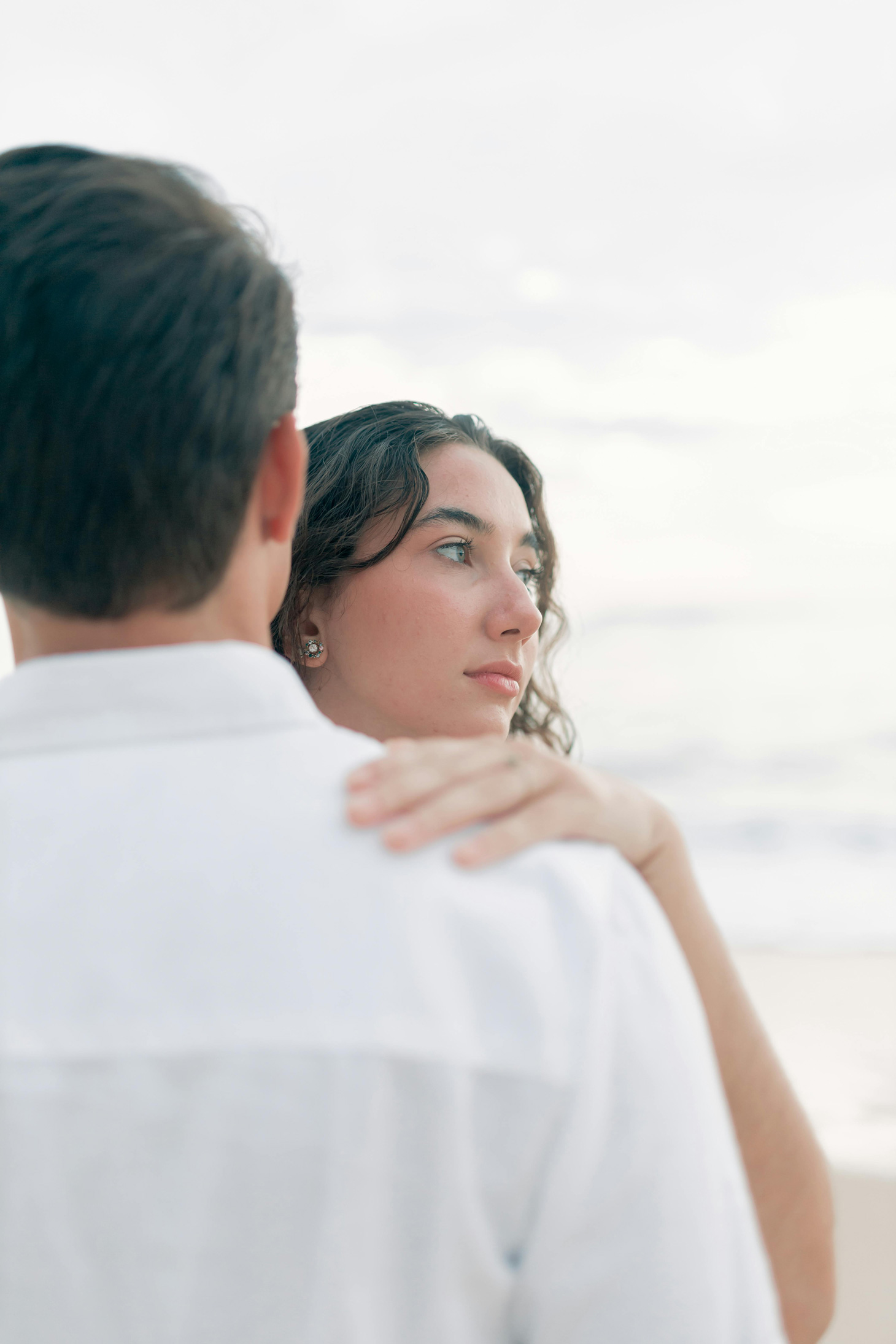 mondatok-nok-tisztelet-ferfiak | Marie Claire 2. „Fogalmad sincs arról, hogy…”: Nem tisztelik a nők azokat a férfiakat, akik figyelmetlenek és nem igyekszenek megérteni őket. A nők java része figyelemre és megértésre vágyik és ha ezt nem kapják meg, nyugodt szívvel a férfiak arcába vágják a hiányosságukat.