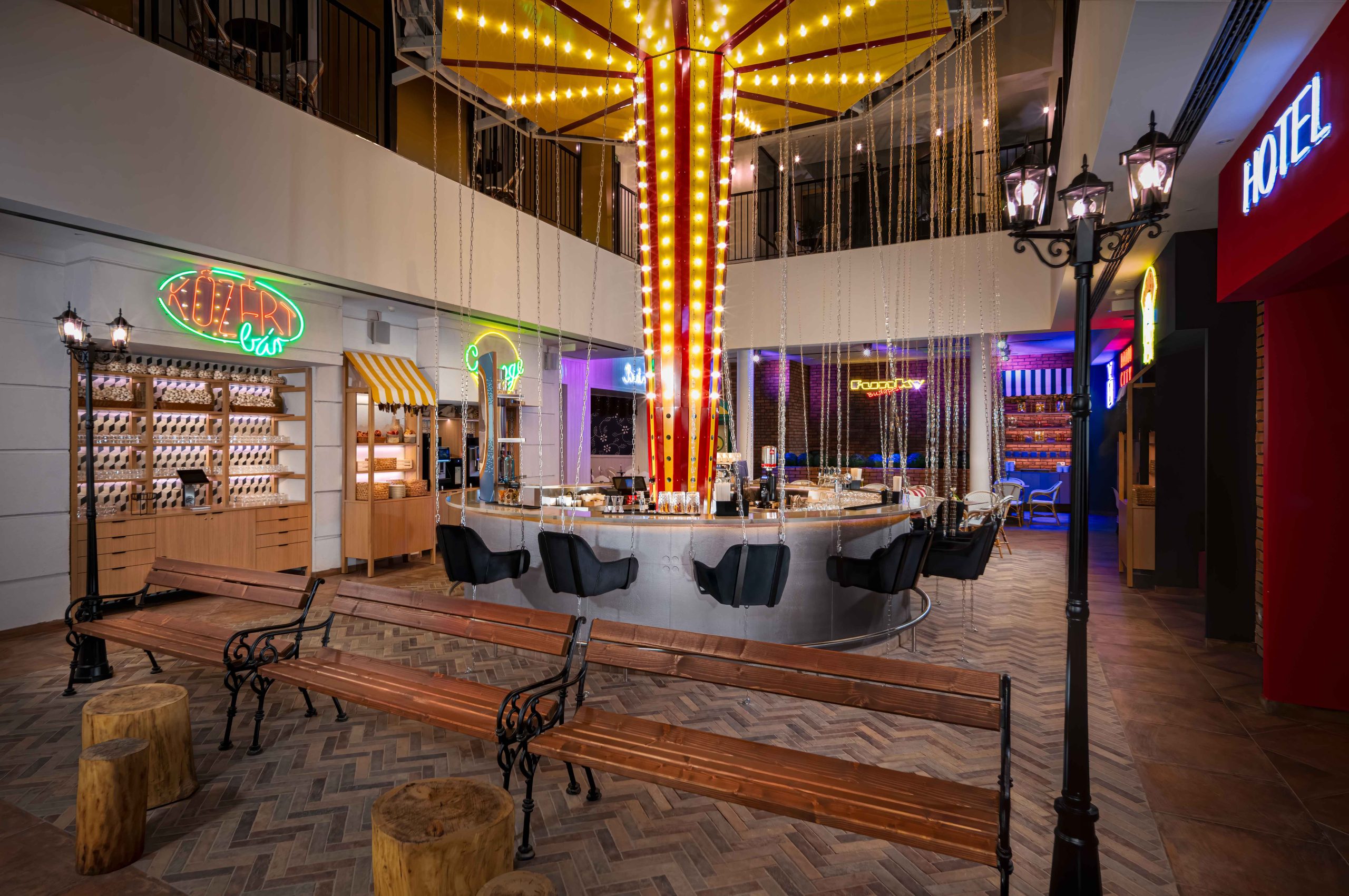 Mamaison_Vibe_Hotel_Downtown_Budapest_Funky_Budapest_Bistro___Bar_and_lobby | Marie Claire