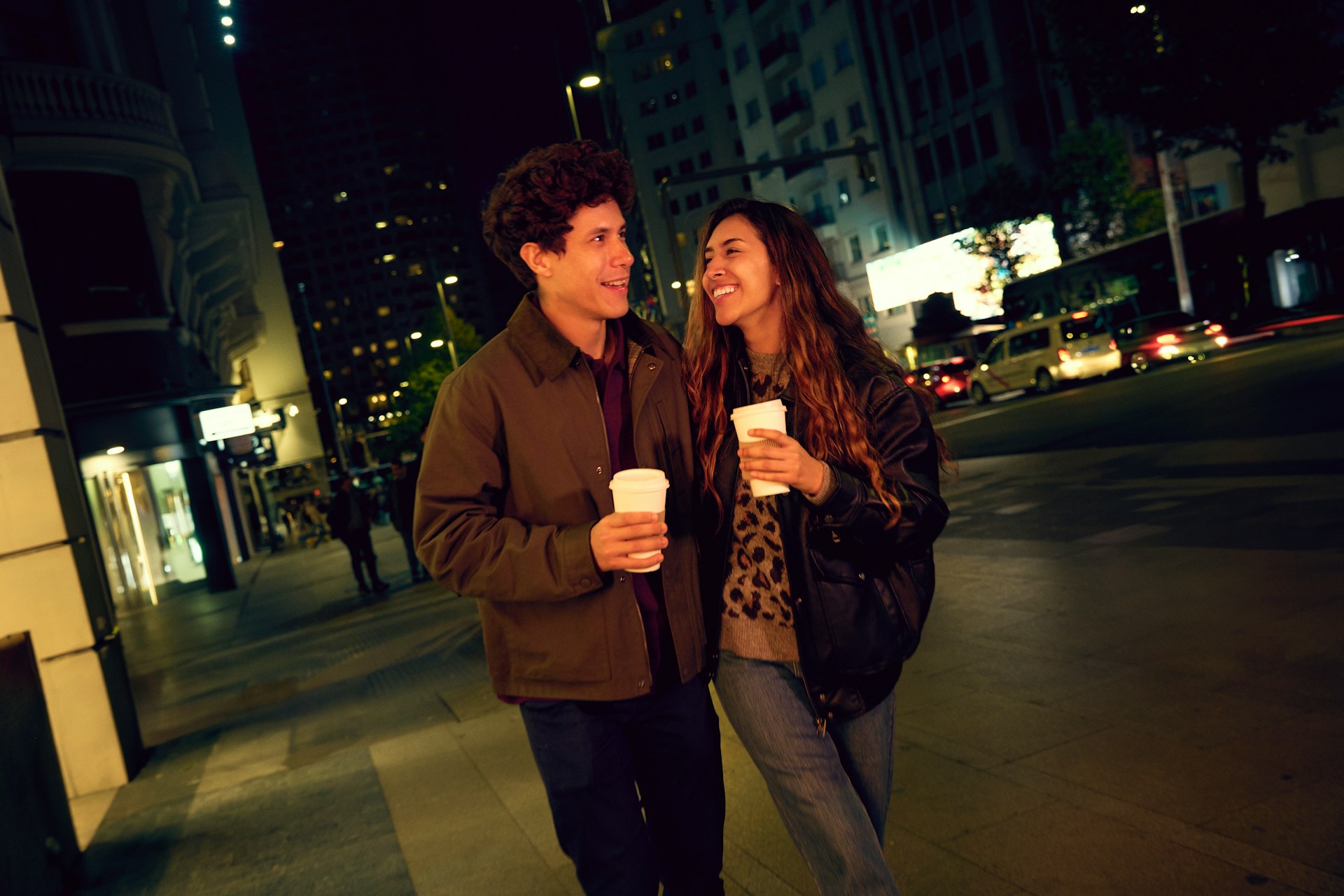 Fiatal pár randevúzik