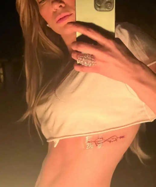 Jennifer Lopez eredeti tetoválása