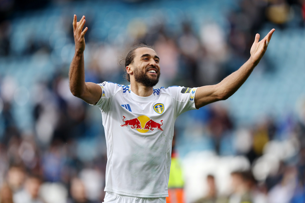 Dominic Calvert-Lewin a pályán örül