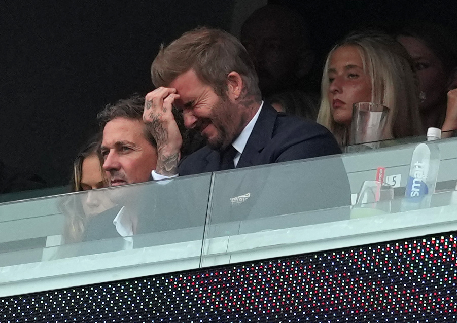 foci-vb-david-beckham | Marie Claire David Beckham a foci vb-n