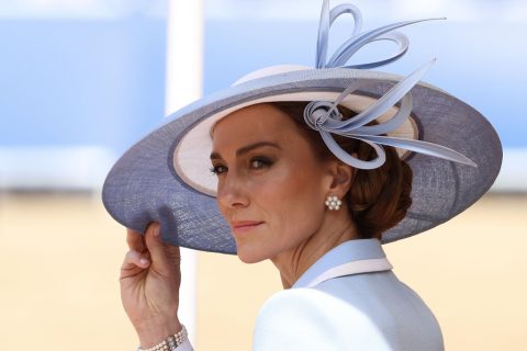 Katalin hercegné kalapban a Trooping The Colour felvonuláson