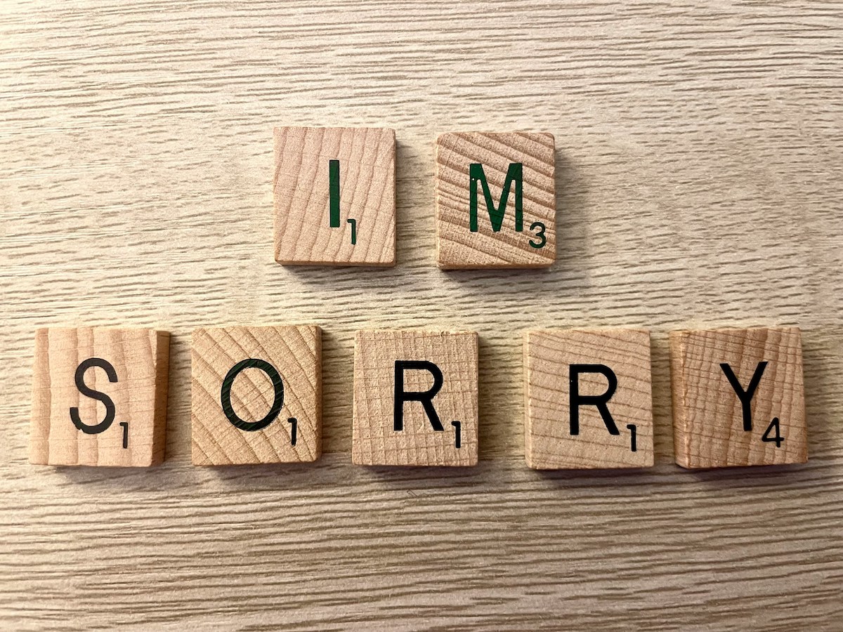 im sorry felirat scrabble betűkből kirakva