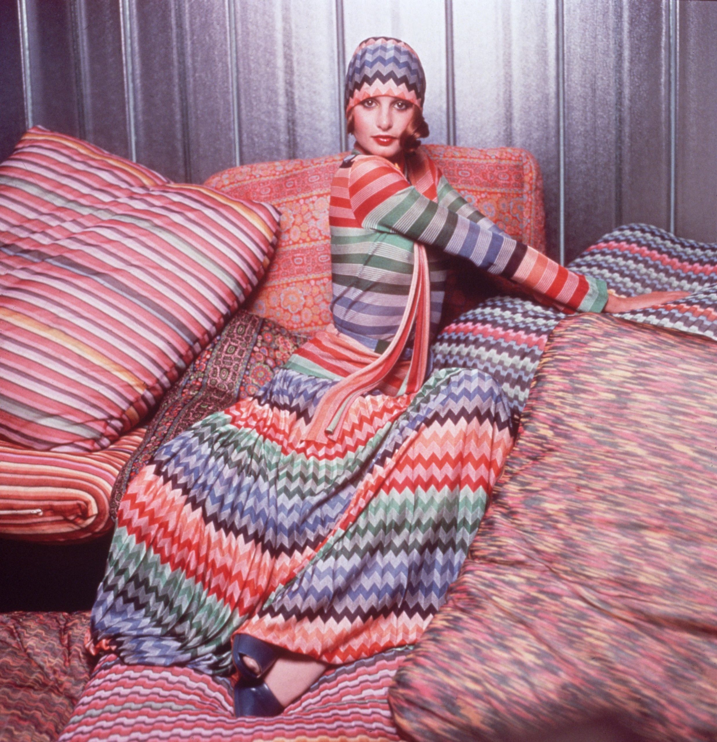 Missoni modell pózol 1975-ben