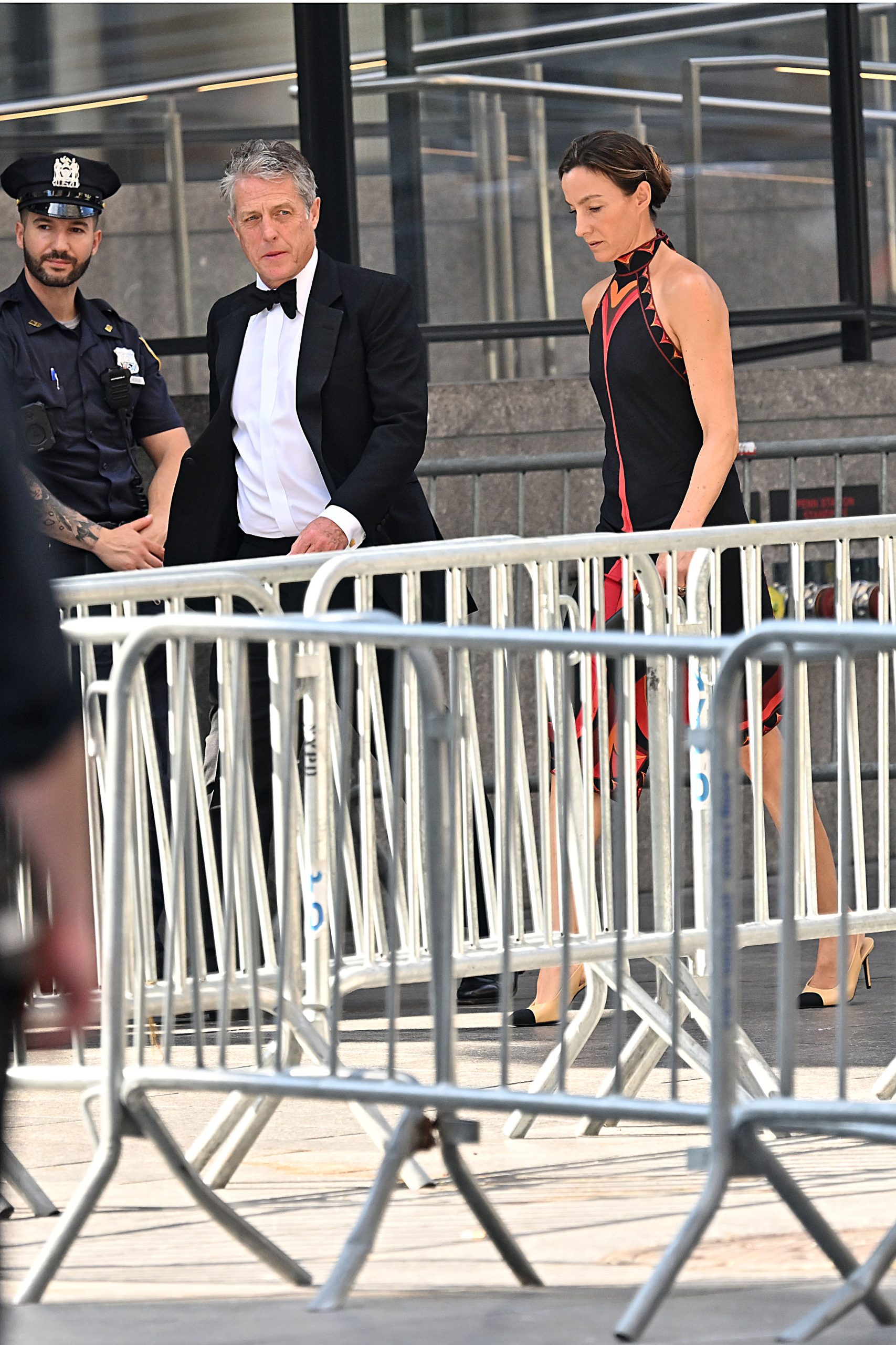Hugh Grant Taylor Swift esküvőjén | Marie Claire Hugh Grant Taylor Swift esküvőjén