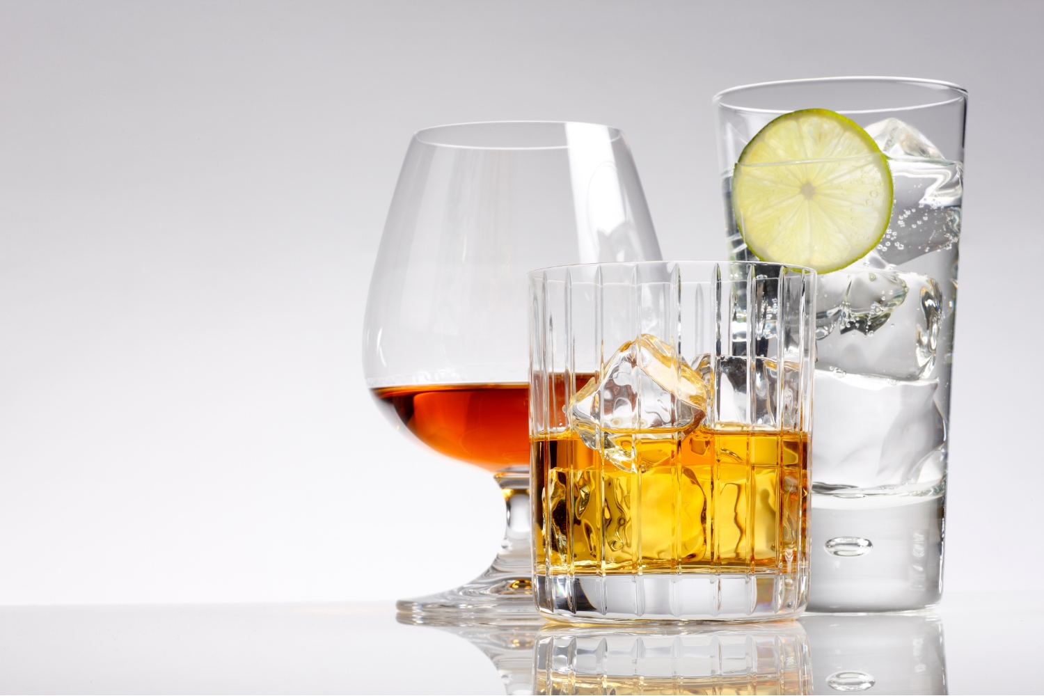 Alkohol | Marie Claire Három pohár alkoholos ital