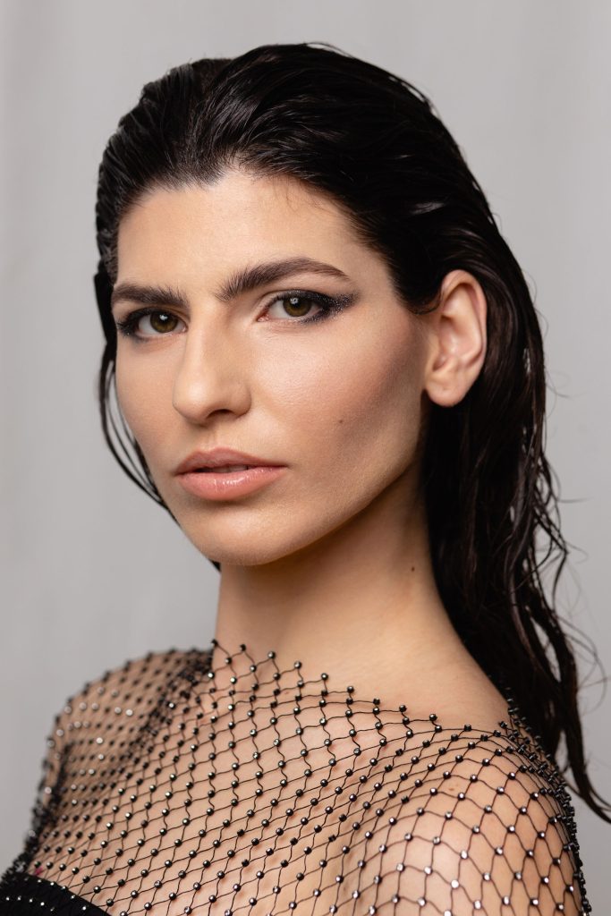 palladrienn-smoked-siren-trend1 | Marie Claire Smoked Siren sminktrend - női arc füstös szemsminkkel