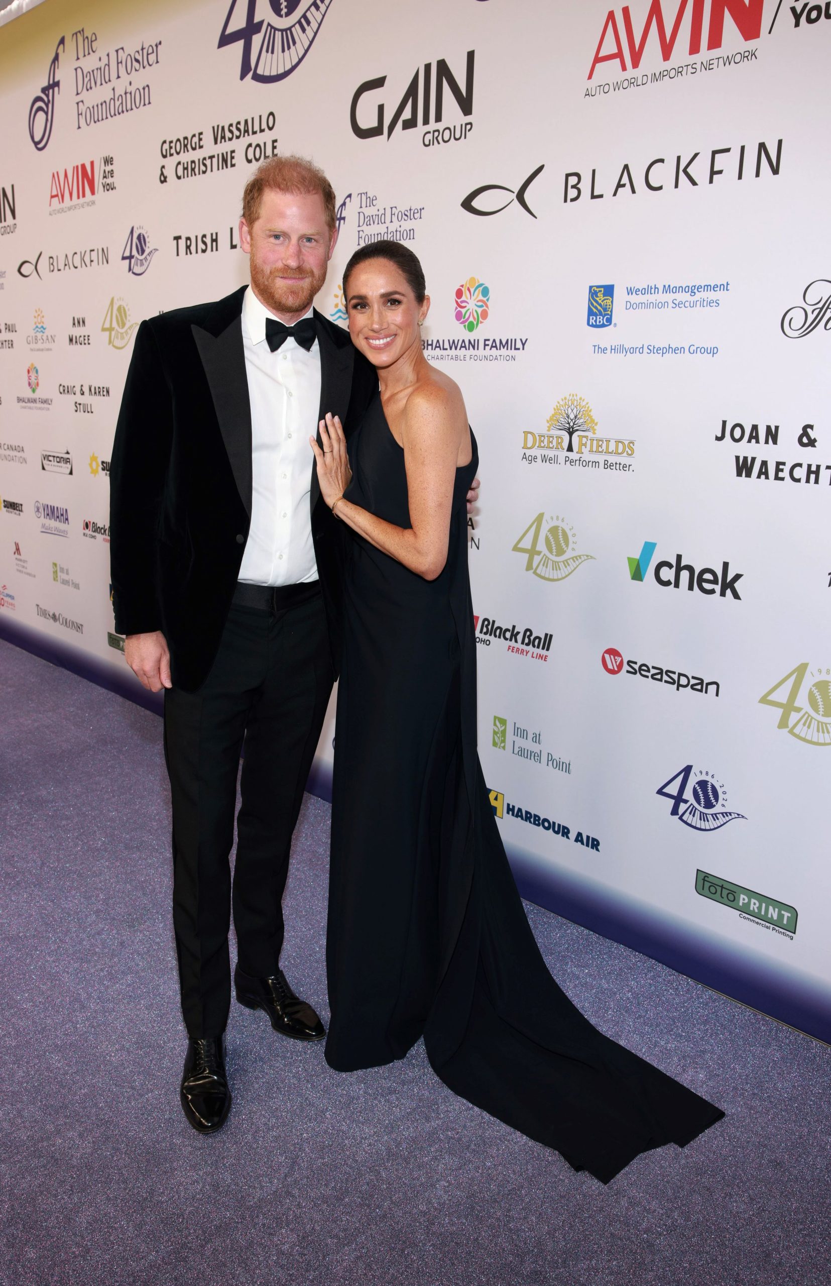meghan-markle-diana-hercegno-ekszerei | Marie Claire Meghan Markle és Harry herceg