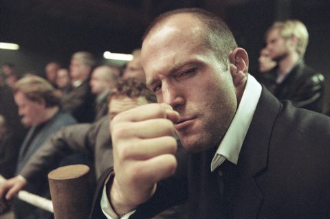 férfi arca közelről – kép a Blöff című filmből
