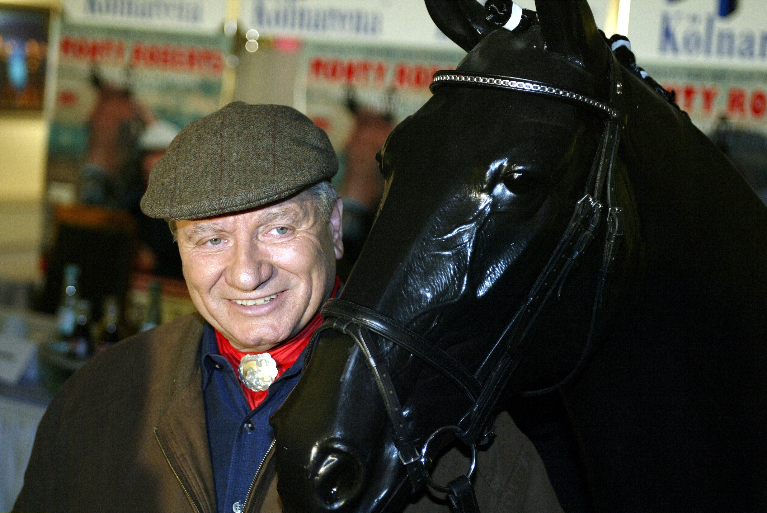 erzsebet-kiralyno-monty-roberts-baratsag | Marie Claire Monty Roberts