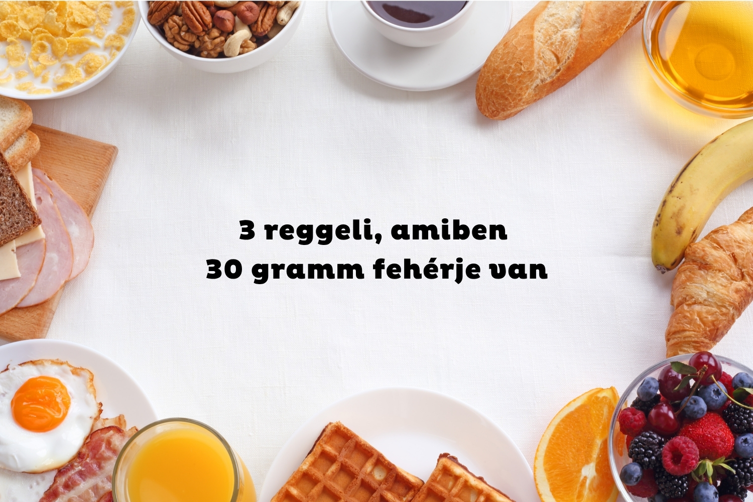 Körben péksütemények, tojás, felvágott, kávé fehér háttéren