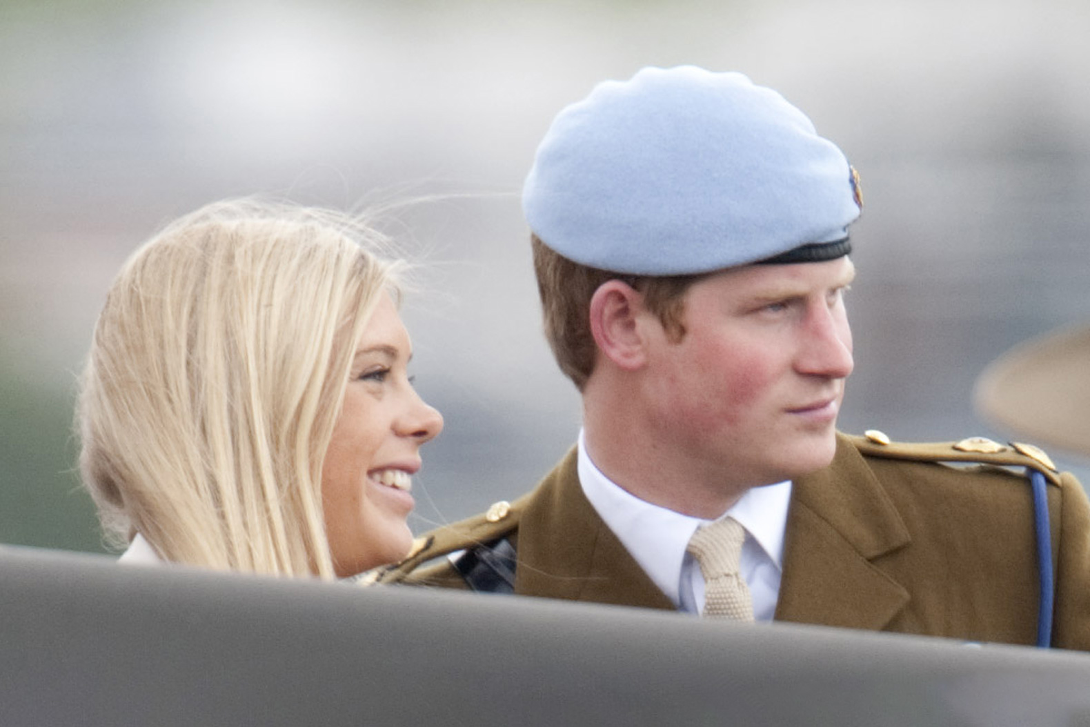 A fiatal Harry herceg és Chelsy Davy