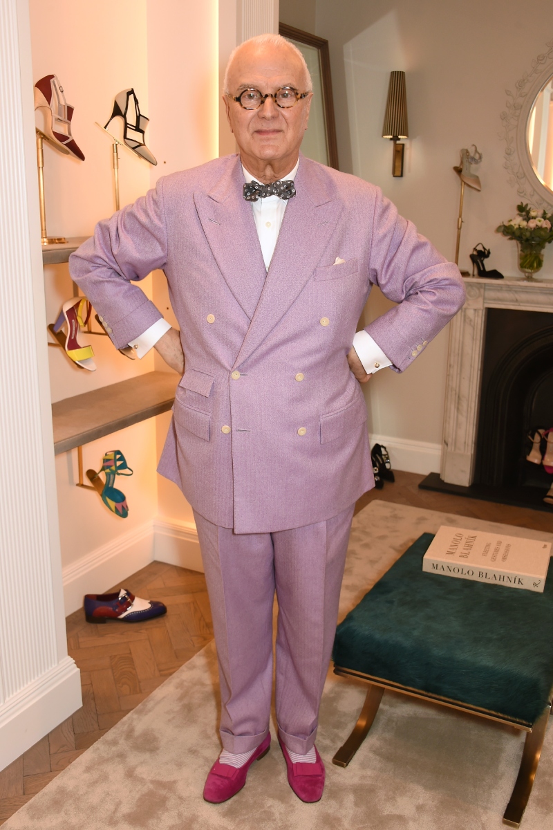 Manolo Blahnik a márka Burlington Arcade-i üzletének megnyitóján, 2016. február 2-án, Londonban.