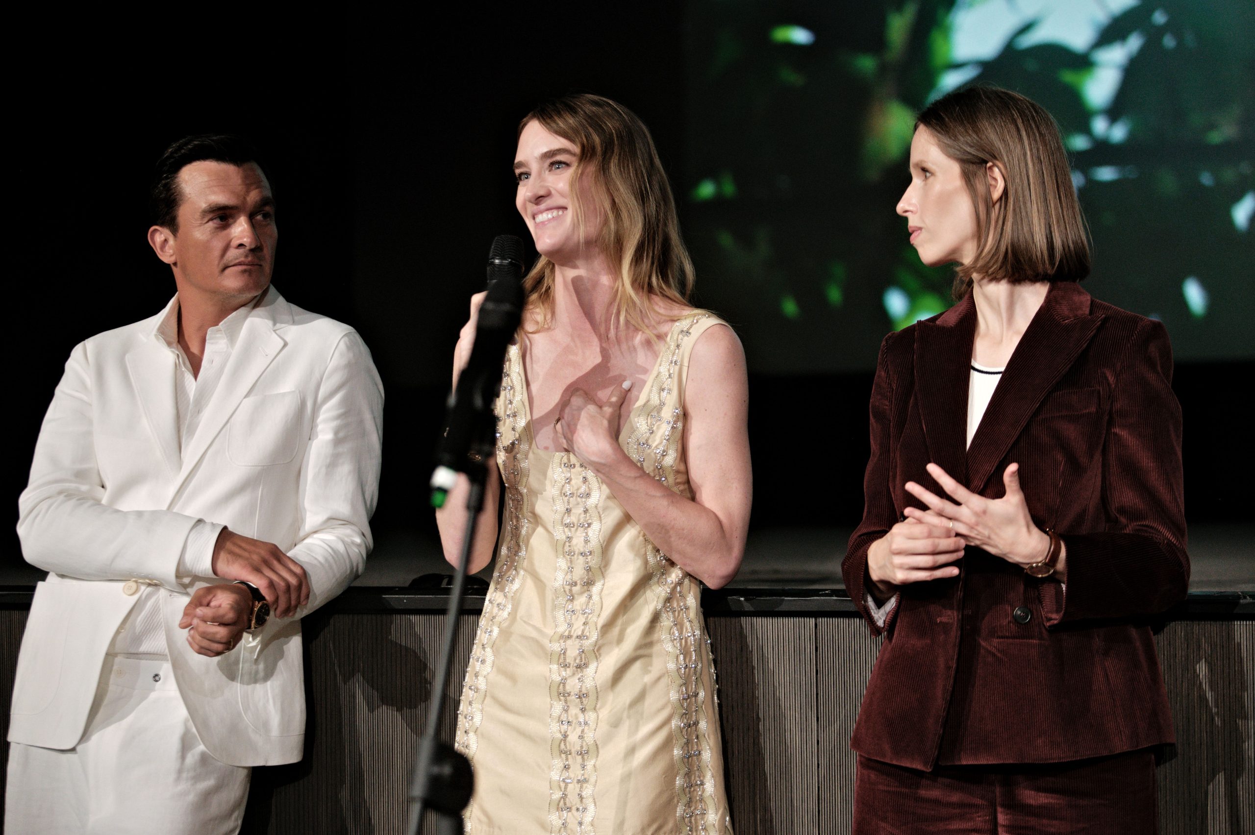 Rupert_Friend_Mackenzie_Davis_Horvat_Lili | Marie Claire Horvát Lili és filmjének két főszereplője Velencében