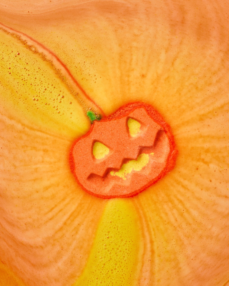 sutotokos-szepseg-termekek-arcapolas-testapolas-lush | Marie Claire Lush Punkin Pumpkin fürdőbomba